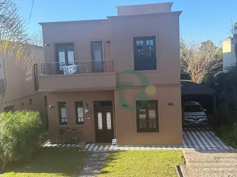 Casa en Venta de 4 dormitorios