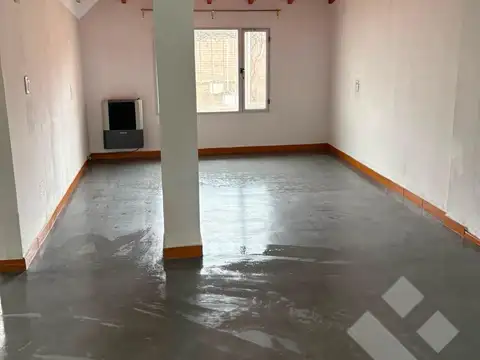 Casa en Venta en Cinco Saltos, USD 130.000