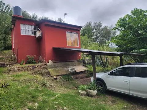 Casa 3 ambientes con 2 baños