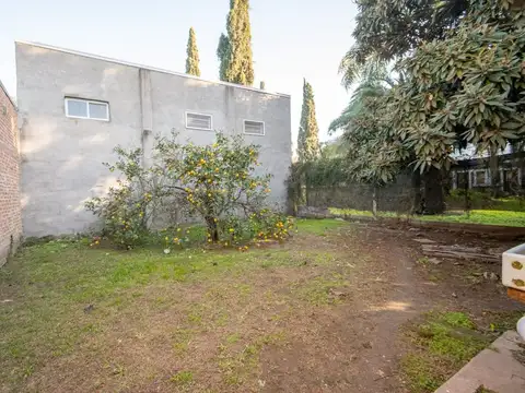 Casa 4 ambientes con 1 baño