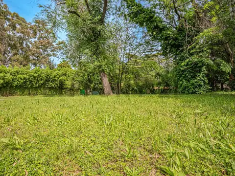 Terreno en Venta 30  mts Frente