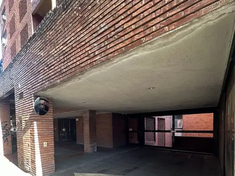 Cochera Fija  en Venta en Ciudad Jardin, Tres de Febrero, G.B.A. Zona Oeste