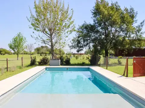 Casa 7 ambientes con 3 baños
