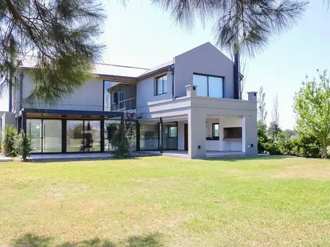 Casa en Venta en Ibarlucea, USD 390.000