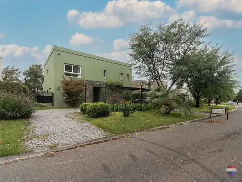 Casa en Venta en San Isidro Labrador, USD 749.000