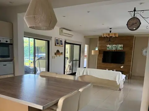 CASA 4 AMBIENTES EN ALQUILER TEMPORAL EN EL RECODO