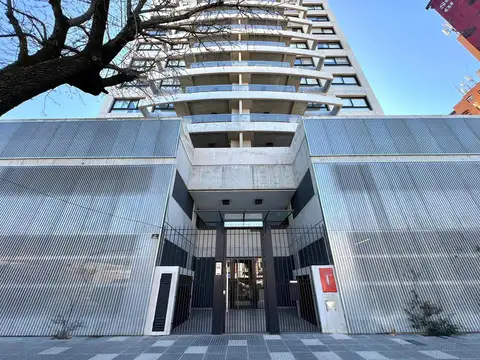 Departamento de 3 ambientes con cochera cubierta y amenities en venta en edificio Cinque, San Isidro