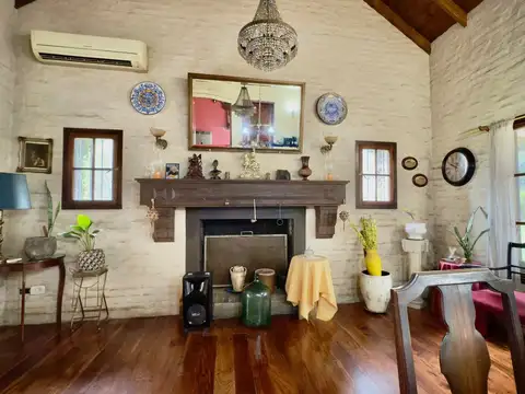 Casa 5 ambientes con 3 baños