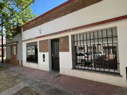 Venta casa. Dos dormitorios.