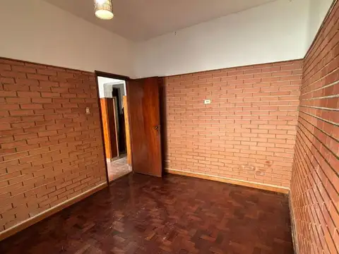 Casa en Venta en Sarmiento, USD 70.000