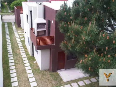 Casa en Venta en La Lucila del Mar, USD 50.000