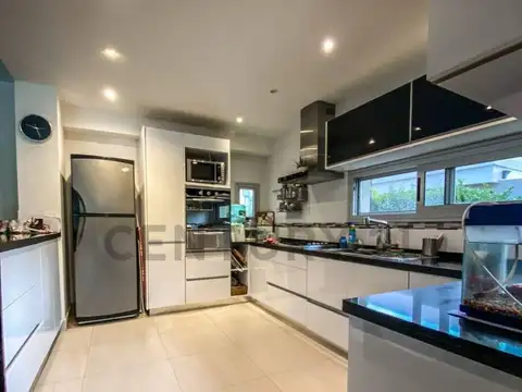 Casa en Venta en El Sosiego, USD 200.000