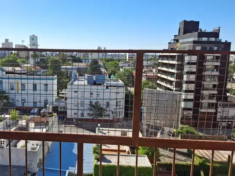 Excelente 3amb con vista abierta y balcon corrido