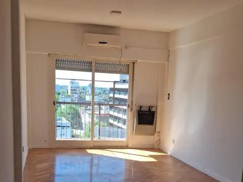 Blanco Encalada 3400, Piso 8