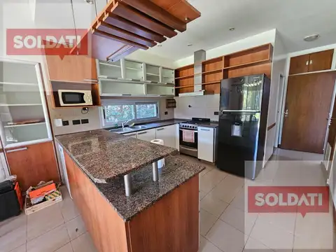 Casa en Alquiler de 5 dormitorios