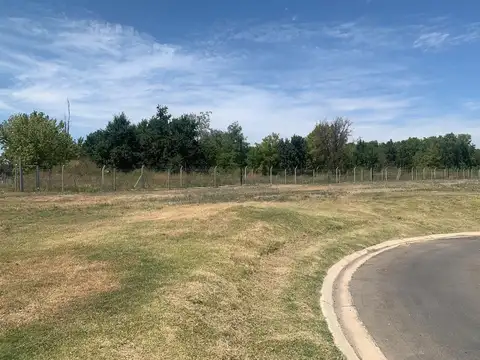 ADG. Área 13 - Lote 100% financiado