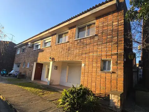 Casa en venta - 2 Dormitorios 1 Baño - Uruguay