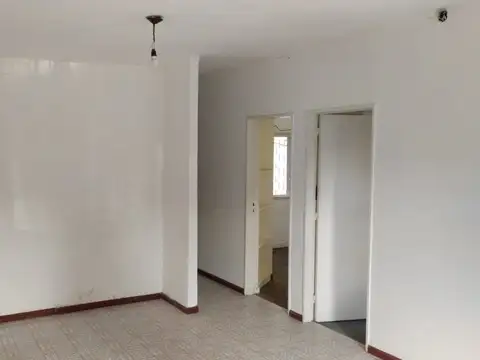 Venta: Casa 2 Dormitorios. Garaje. S Rafael 2800-VGG