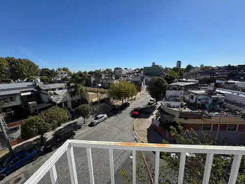 Venta Monoambiente piso alto a estrenar Pompeya