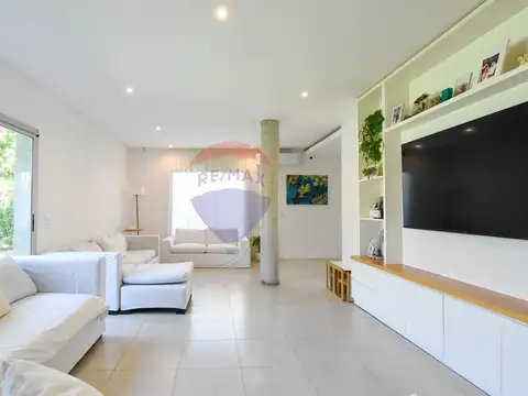 Casa en Venta en Zelaya, USD 290.000