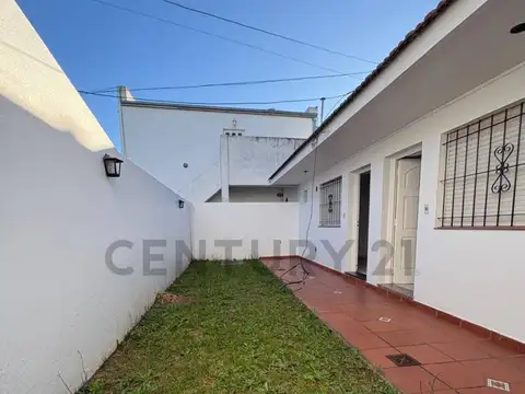 Departamento en Venta en Los Hornos, La Plata