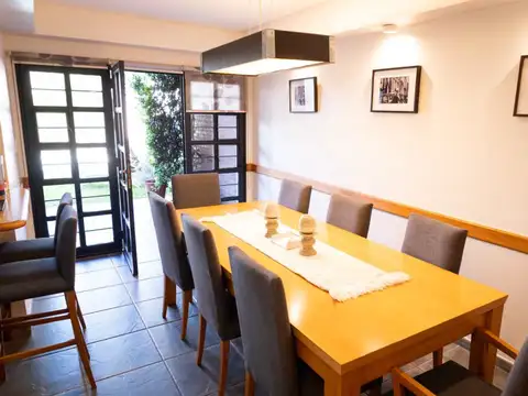 CASA EN VENTA QUILMES