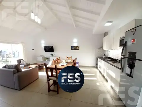 Casa en alquiler 4 ambientes Pinamar a metros del mar