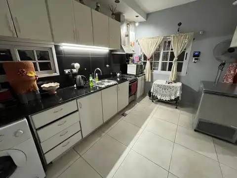 Depto Tipo Casa en Venta en Wilde, USD 78.000