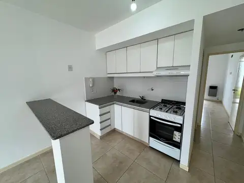 Depto Tipo Casa 2 ambientes con 1 baño