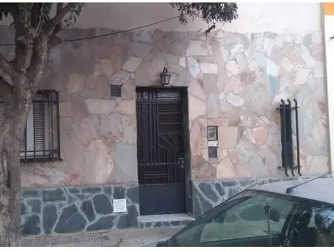 Pje blanco 5900 , Piso 0