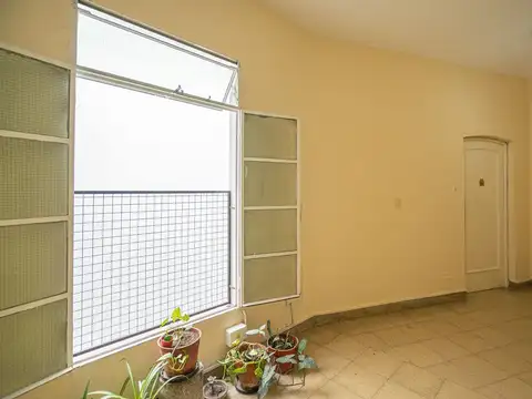 Casa en Venta en Parque Chacabuco, USD 990.000