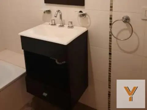 Depto Tipo Casa 2 ambientes con 1 baño