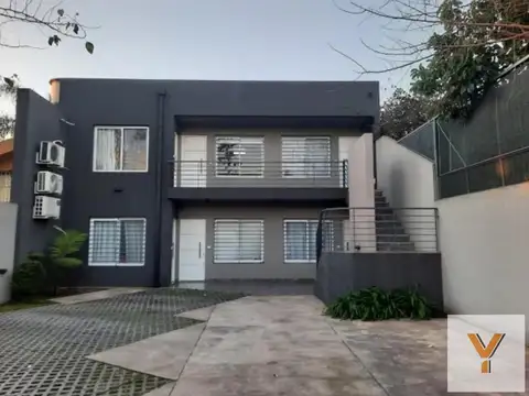 Villanueva e/ Carlos Casares y Avellaneda