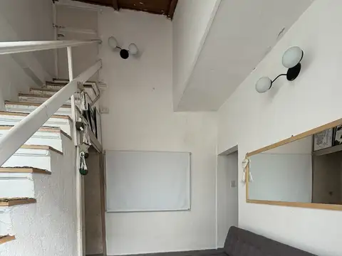 Depto Tipo Casa en Venta de 2 ambientes