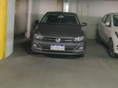 3390ID- venta cochera en Monserrat CABA