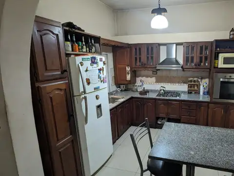CASA TRES AMBIENTES AMPLIOS