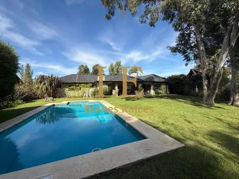 Venta de Casa en Fincas del Lago APTO CREDITO