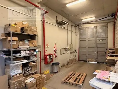 Galpon en Alquiler 8  mts Frente