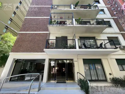 Departamento  en alquiler 2 ambientes - Ubicado en Olivos cochera