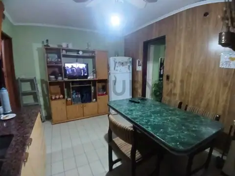 ARTIGAS 5000, Piso 0