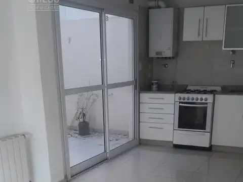 Departamento de 2 ambientes con patio - Boedo