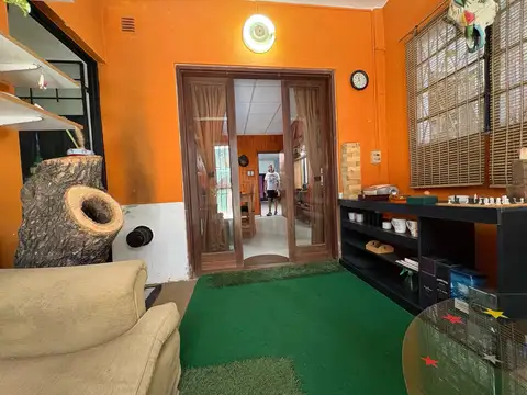 Depto Tipo Casa 5 ambientes con 2 baños