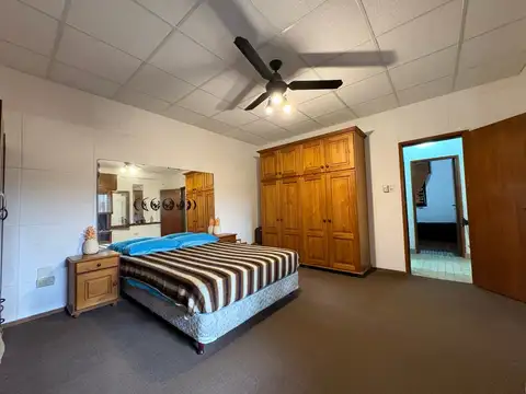 Depto Tipo Casa en Venta con 2 cocheras