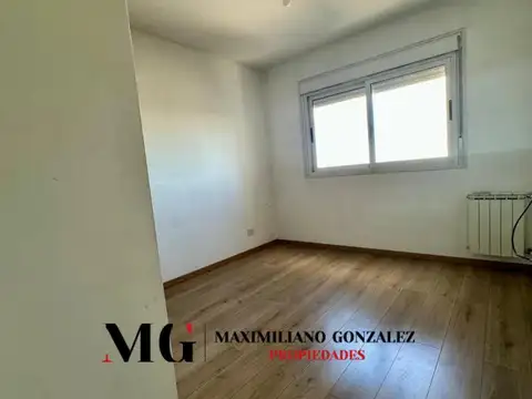 Departamento en Alquiler con 1 cocheras