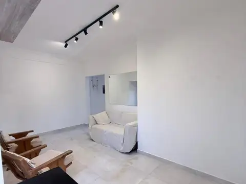 Santa Fe 2800, Piso 1