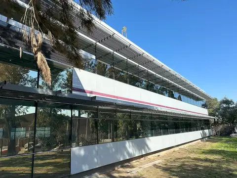 Oficinas 1.800m², calle Otto Krausse, Triangulo, Malvinas Argentinas.