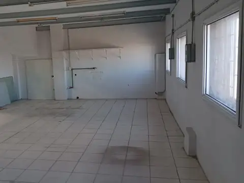GALPON 450 m2 mas oficinas