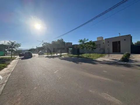 B° Acacias de Terrada 3300, Piso 0