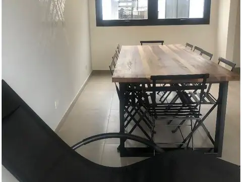 2 ambientes con balcón