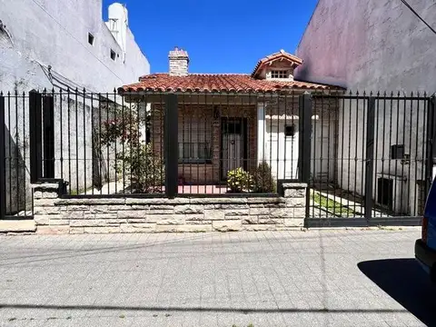 Casa en Venta en Lomas de Zamora, USD 220.000